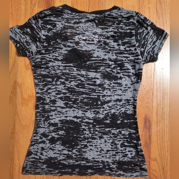 3/$10⭐ Harley Davidson v-neck t-shirt, women's small, black and gray - Picture 8 of 10